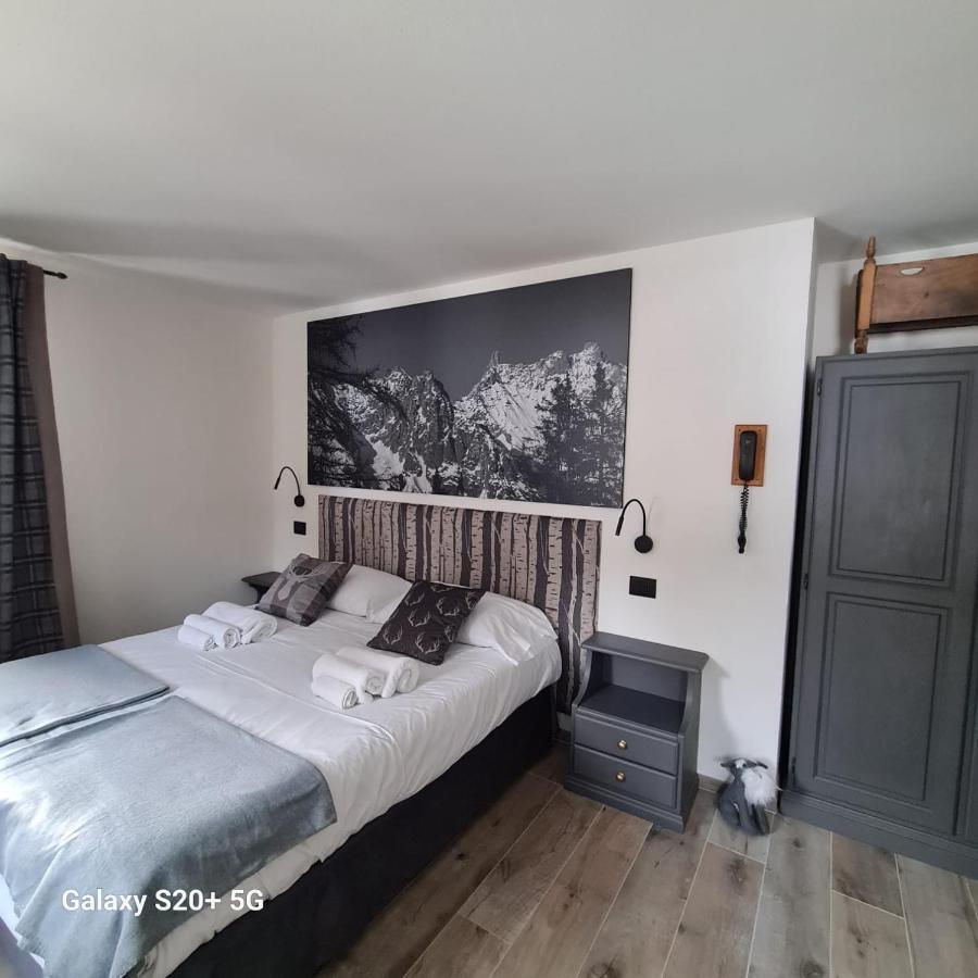 Hotel Dente Del Gigante Courmayeur Exteriér fotografie