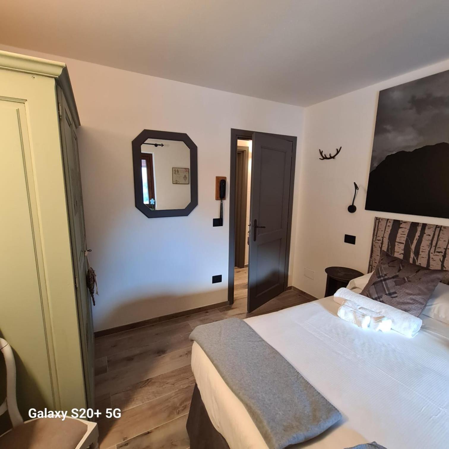 Hotel Dente Del Gigante Courmayeur Exteriér fotografie