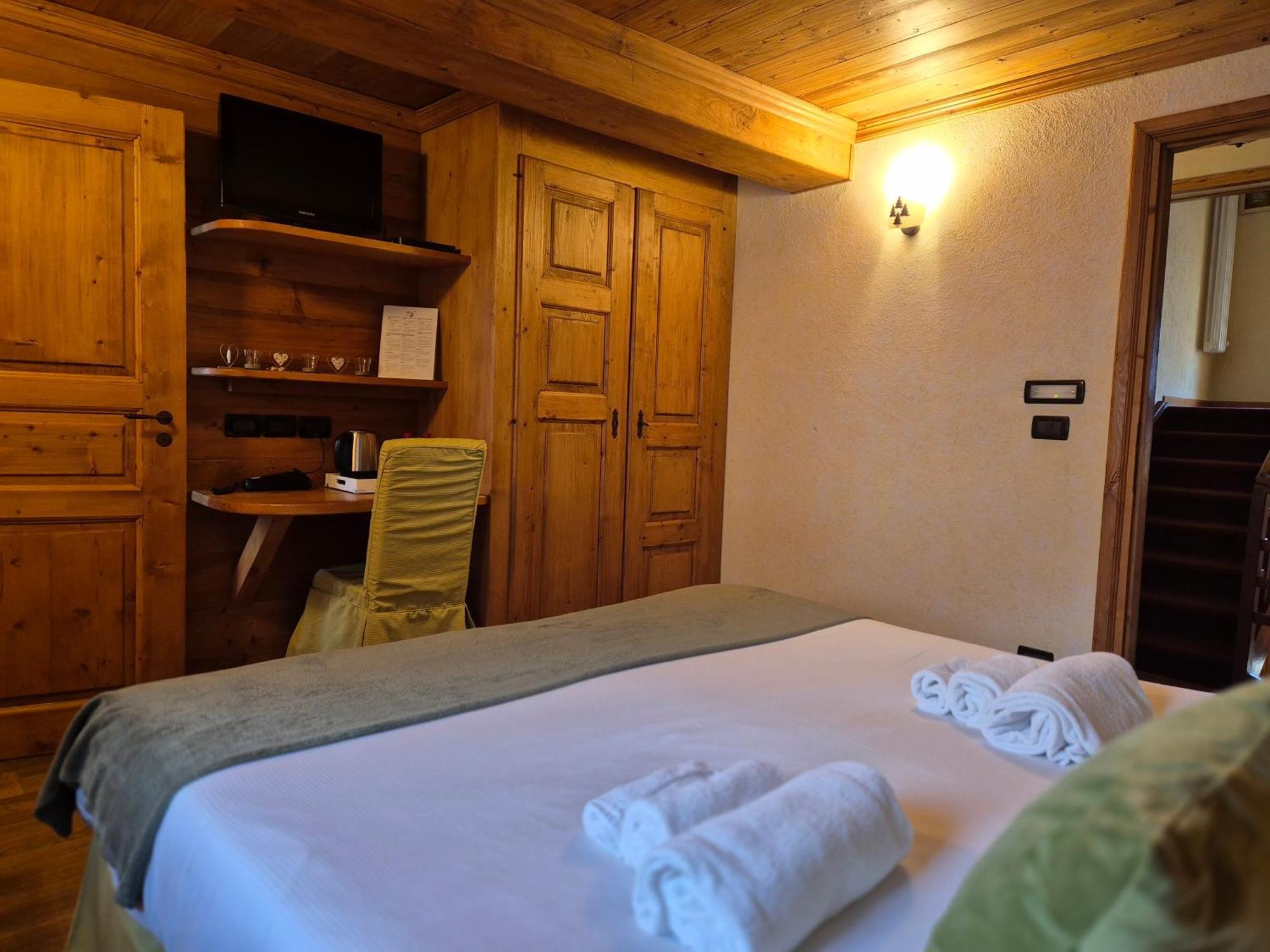 Hotel Dente Del Gigante Courmayeur Exteriér fotografie
